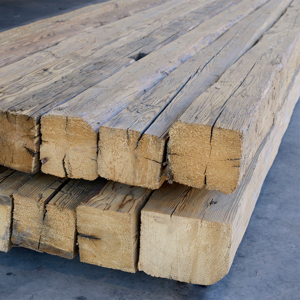 Beams Old Wood Spruce/Fir hand-chopped, brushed 100-150 mm